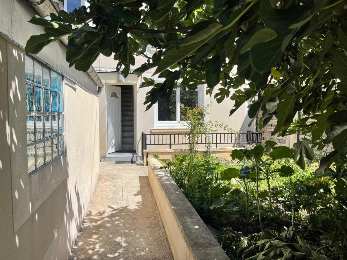 Maison Hotel Proche Paris Et Orly Ати-Мон Екстериор снимка